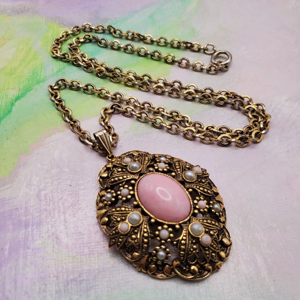 Vintage Avon Necklace 1974 Queen Annes Lace Victorian Revival